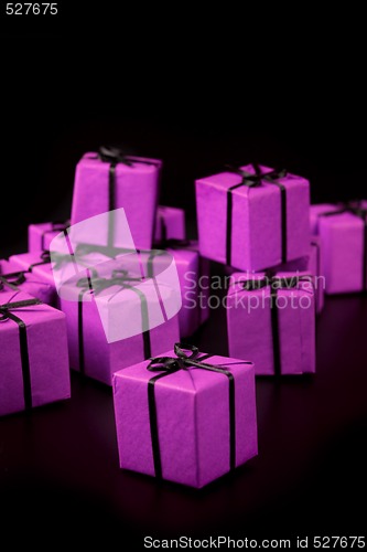 Image of many violet gift boxes