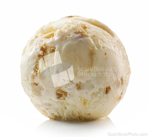 Image of maple syrup and walnut ice cream ball