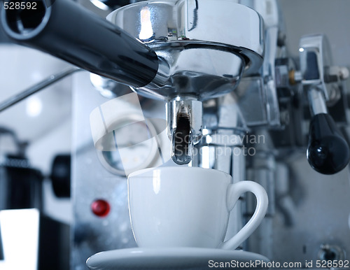 Image of Preparing coffee