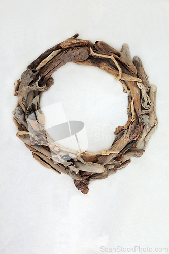 Image of Natural Driftwood Round Shape Wreath Sculpture