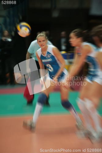 Image of woman volleyball