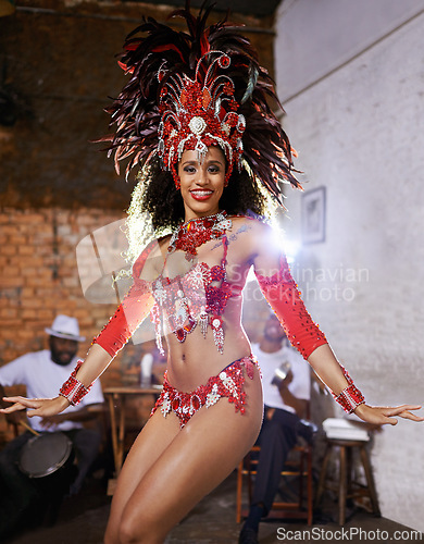 Image of Portrait, dance and carnival for Brazilian female performer, celebration and traditional festival. Dance, smile or samba for performance in Rio De Janeiro , costume or musical concert for Mardi Gras