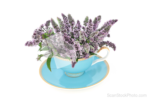 Image of Peppermint Flower Leaf Tea for Gut Health