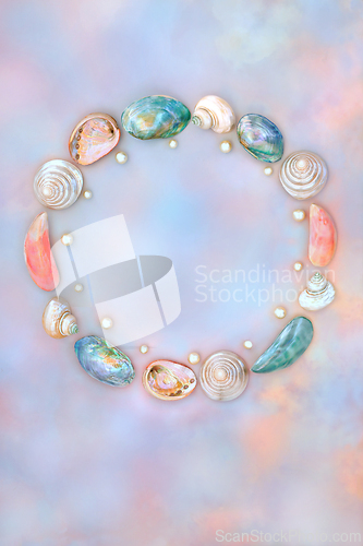 Image of Shell and Pearl Abstract Wreath on Rainbow Sky