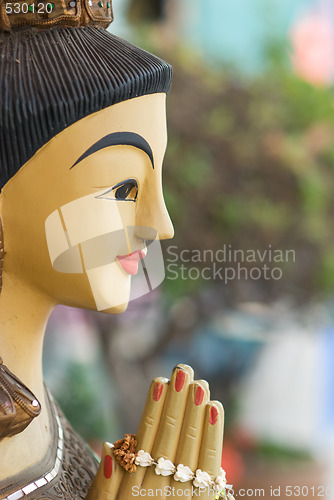 Image of Welcome statue
