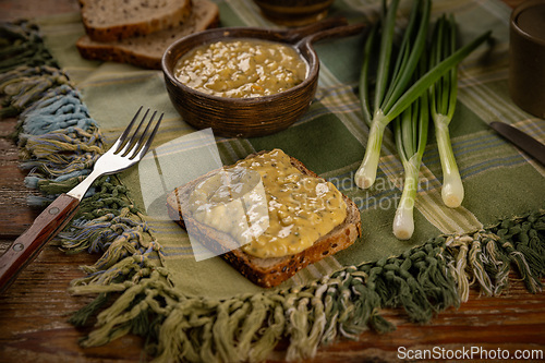 Image of Egg spread on toast bread