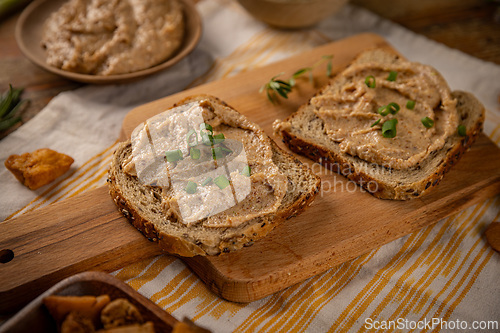 Image of Delicious homemade greaves spread