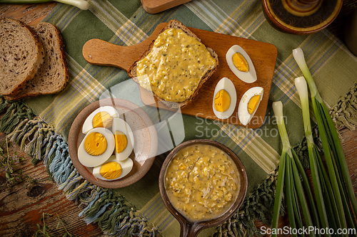 Image of Egg spread with mayonnaise