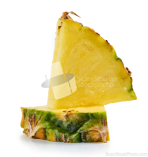 Image of fresh juicy pineapple pieces