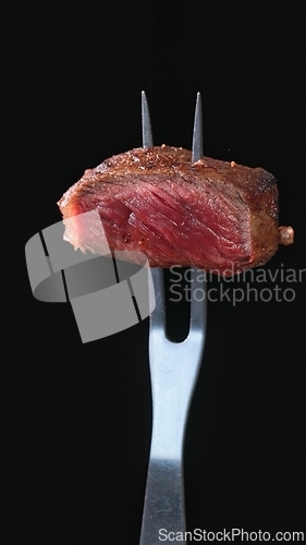 Image of Freshly grilled piece of beef steak 