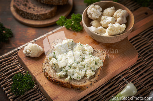 Image of Delicious cauliflower salad