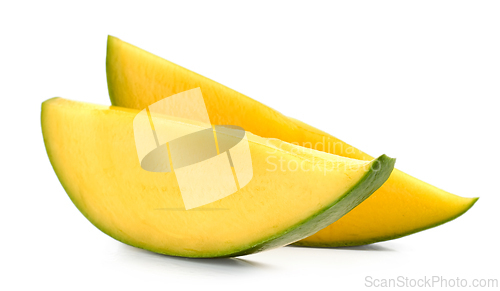 Image of fresh ripe juicy mango slices