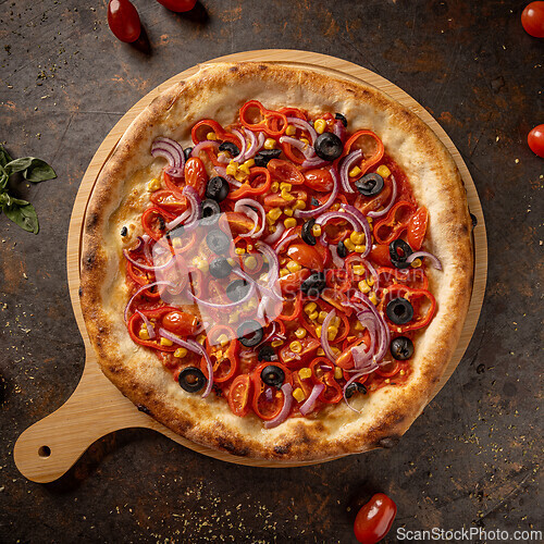 Image of Delicious vegetarian pizza