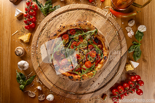 Image of Fresh vegetarian pizza