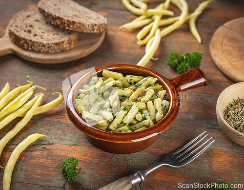 Image of Steamed yellow beans with garlic