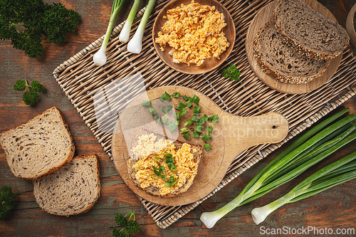 Image of Egg salad spread on bread