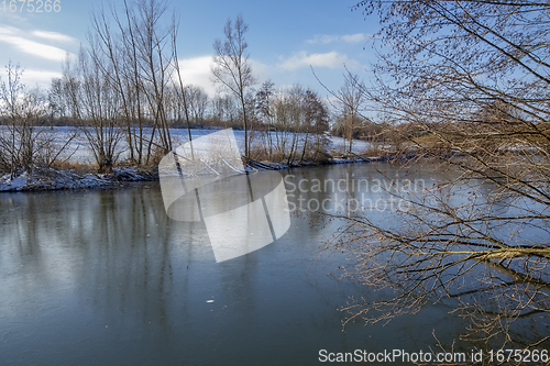 Image of lake at winter time