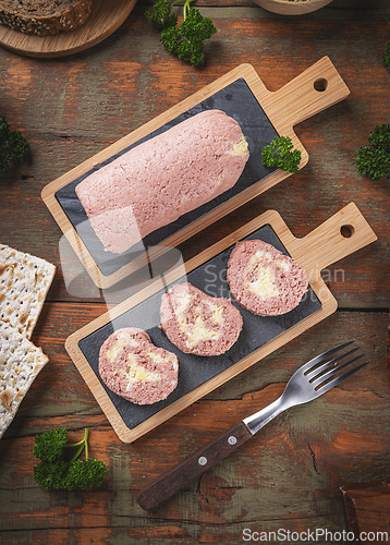 Image of Chicken or ham flavoured pate roll