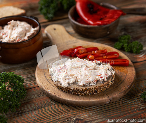 Image of Rye bread with paprika cream cheese
