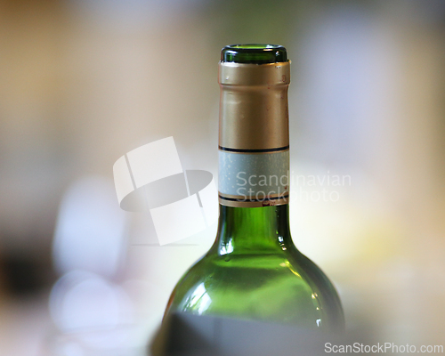 Image of Top of a wine bottle