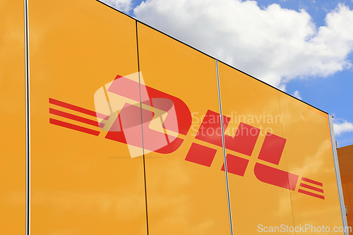 Image of DHL Logo on Trailer
