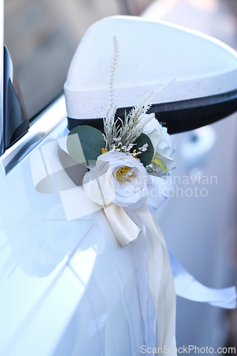 Image of Wedding decoration on a car