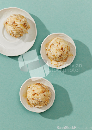 Image of caramel ice cream