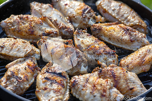 Image of freshly grilled chicken wings