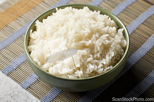 Image of bowl of boiled rice