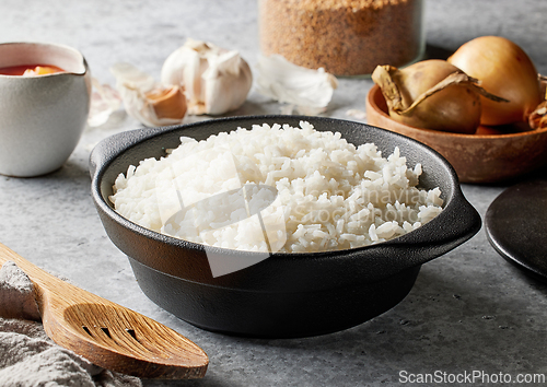 Image of bowl of boiled rice