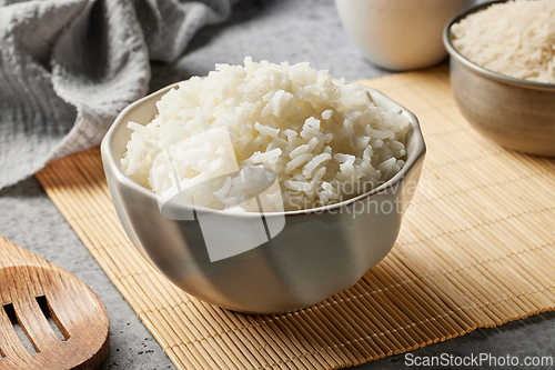 Image of bowl of boiled rice