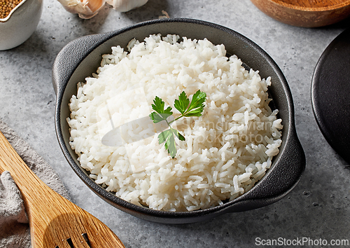 Image of bowl of boiled rice