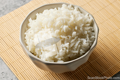Image of bowl of boiled rice