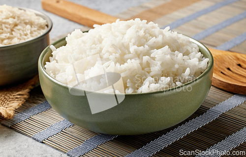 Image of bowl of boiled rice
