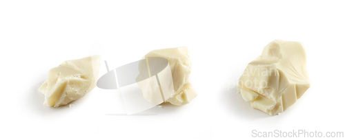 Image of white chocolate pieces