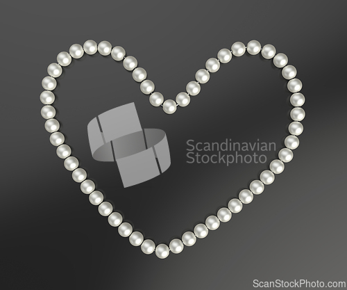 Image of Pearl necklace in the shape of a heart