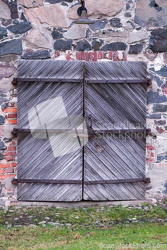 Image of Old barn door