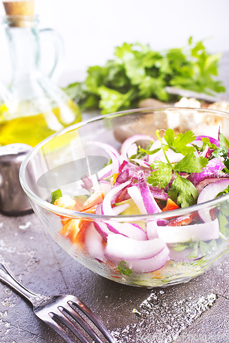 Image of Tomato salad with fresh herbs and sweet onion