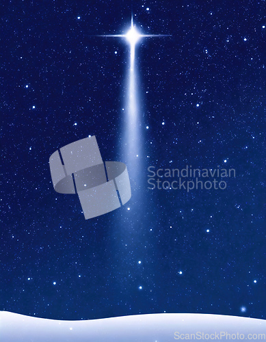 Image of bright wishing star in the sky at night