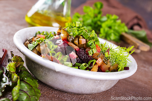 Image of salad with beet and other vegetables