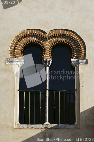 Image of Moorish window
