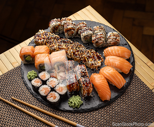 Image of Delicious sushi mix