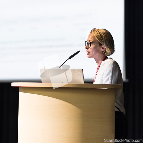 Image of Female speaker giving a talk on corporate business conference. Business and Entrepreneurship event.