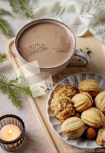 Image of cup of hot chocolate and cookies