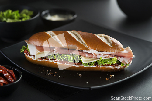 Image of Sandwich with prosciutto
