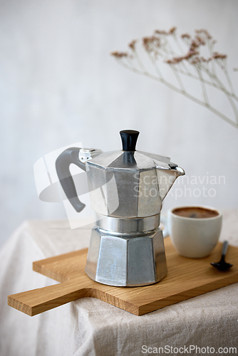 Image of Mocha coffee pot