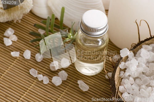 Image of aromatherapy items