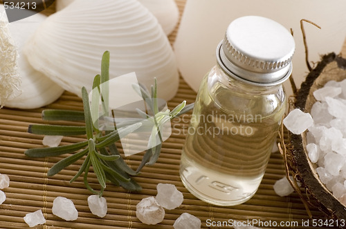 Image of aromatherapy items