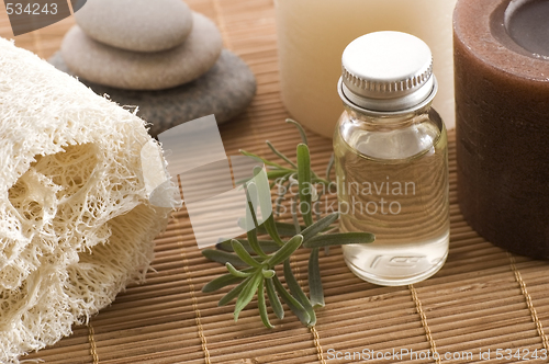 Image of aromatherapy items