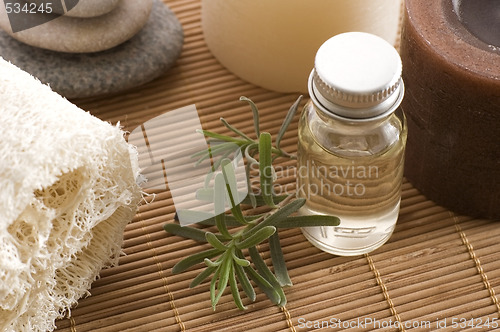 Image of aromatherapy items